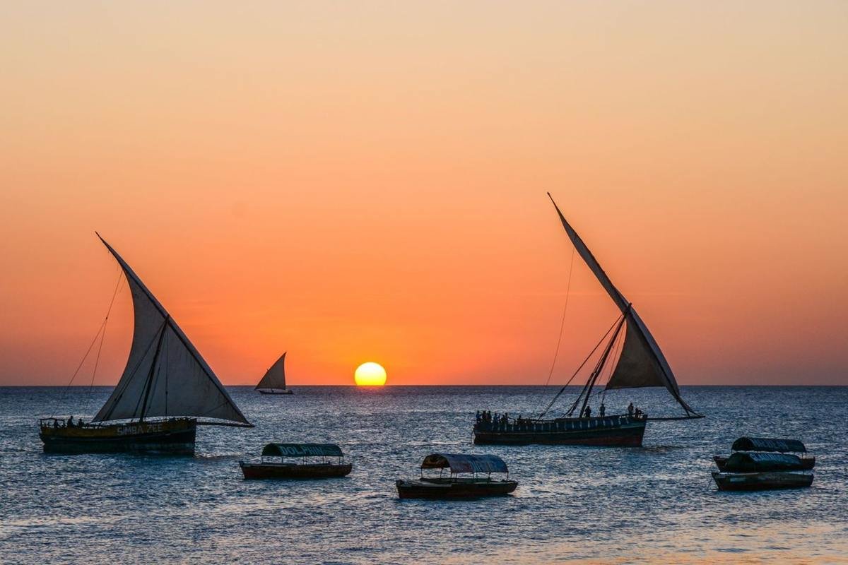 Stone Town and Sunset Cruise